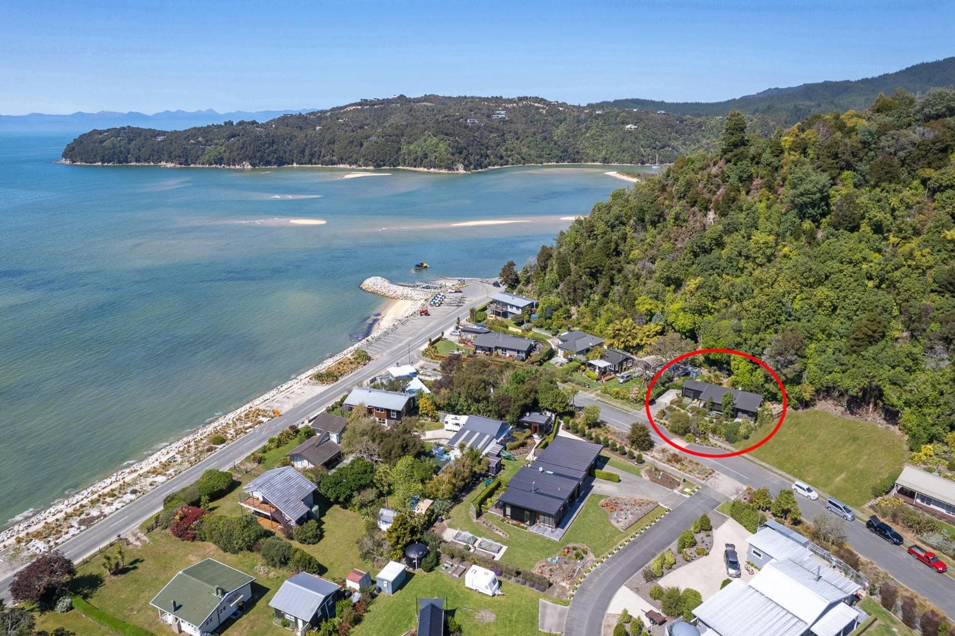 Bach 7 By The Sea - Spa Pool And Views Marahau Exterior foto